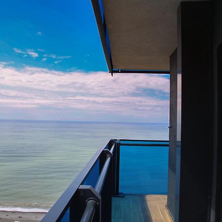 Orbi Twin Towers Aparthotel With Sea View Batumi Kültér fotó