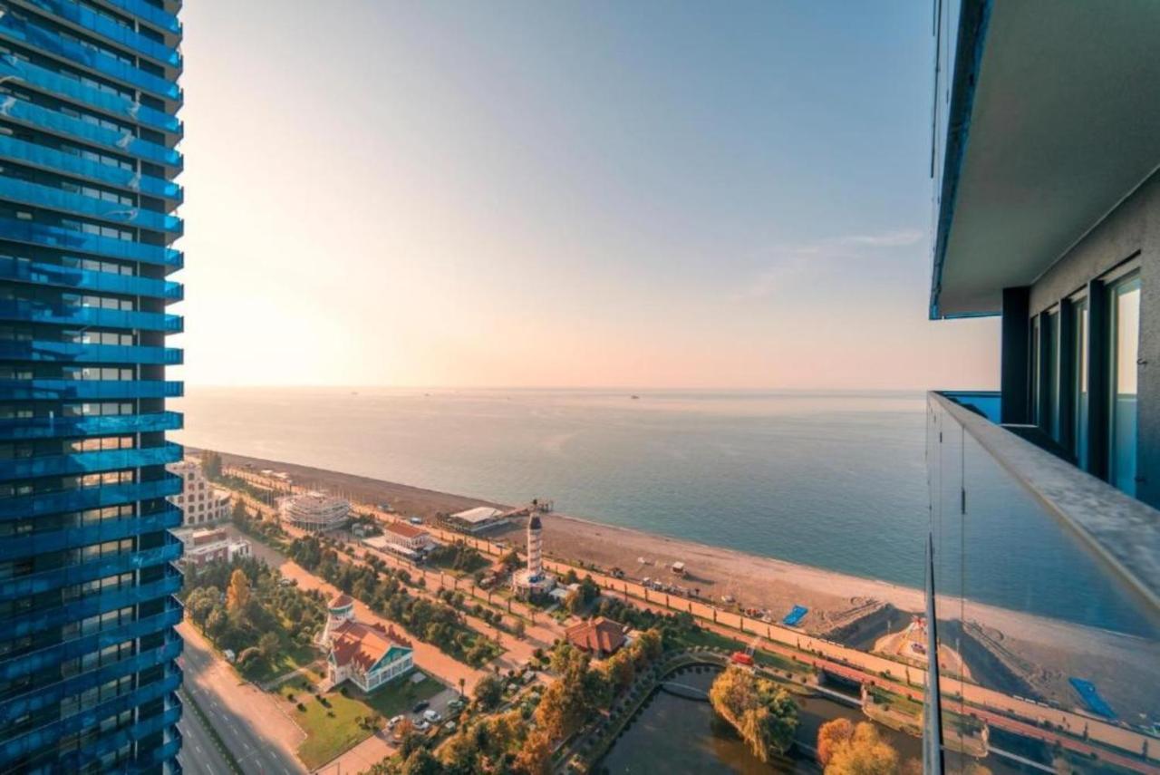 Orbi Twin Towers Aparthotel With Sea View Batumi Kültér fotó