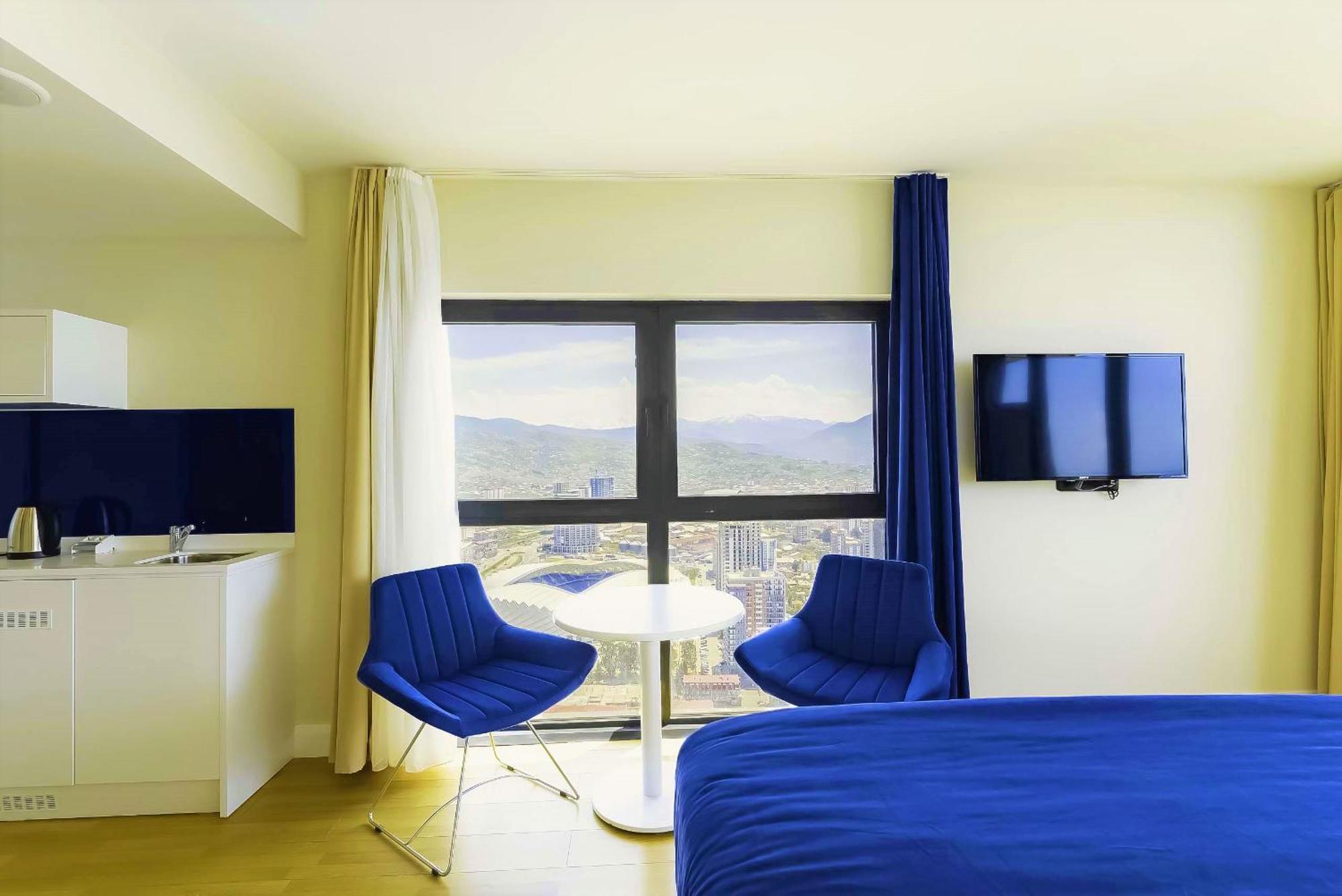 Orbi Twin Towers Aparthotel With Sea View Batumi Kültér fotó