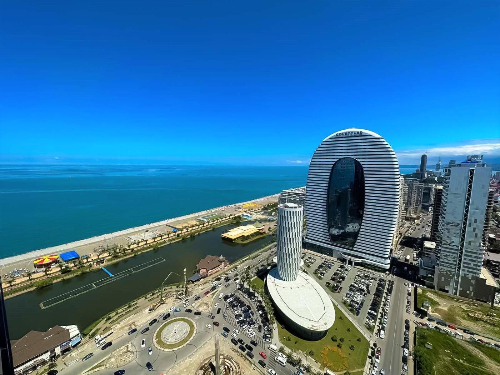 Orbi Twin Towers Aparthotel With Sea View Batumi Kültér fotó